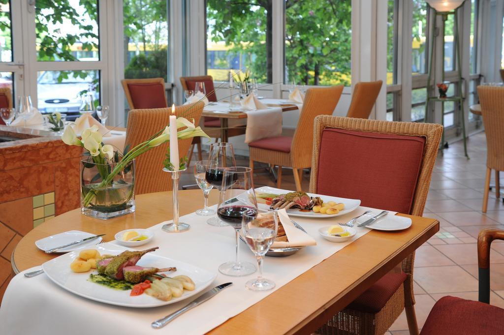 Pullman Stuttgart Fontana Hotel Kültér fotó