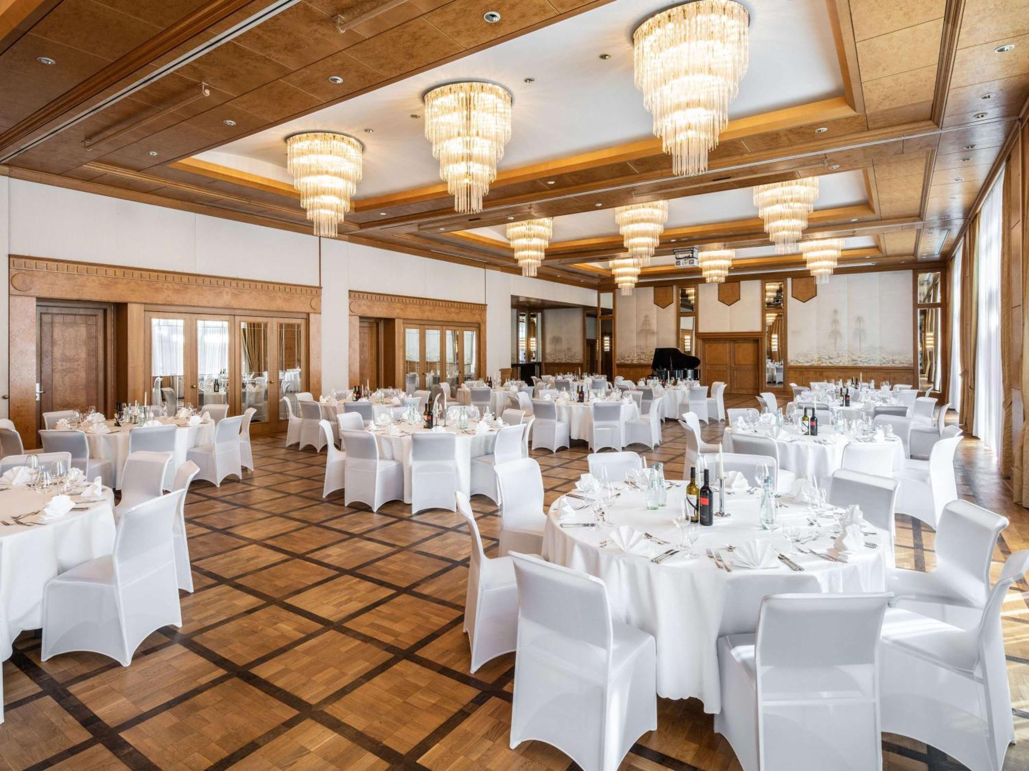 Pullman Stuttgart Fontana Hotel Kültér fotó