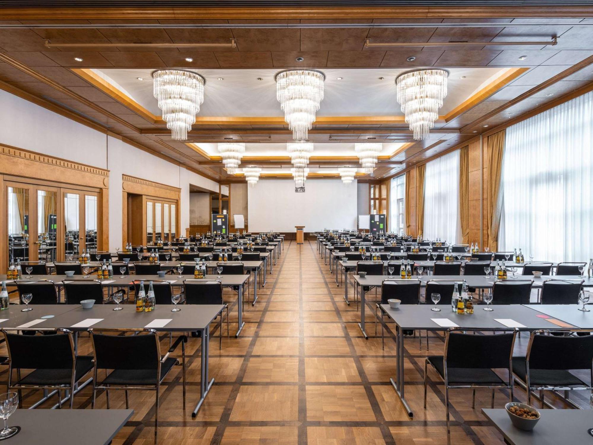 Pullman Stuttgart Fontana Hotel Kültér fotó