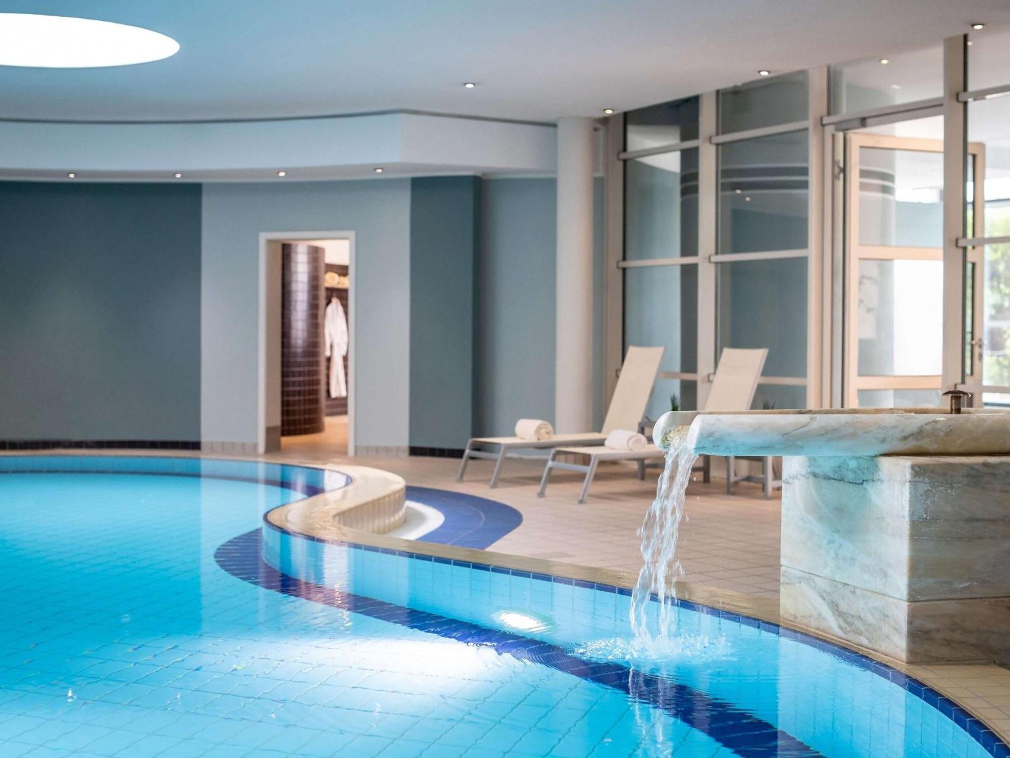 Pullman Stuttgart Fontana Hotel Kültér fotó