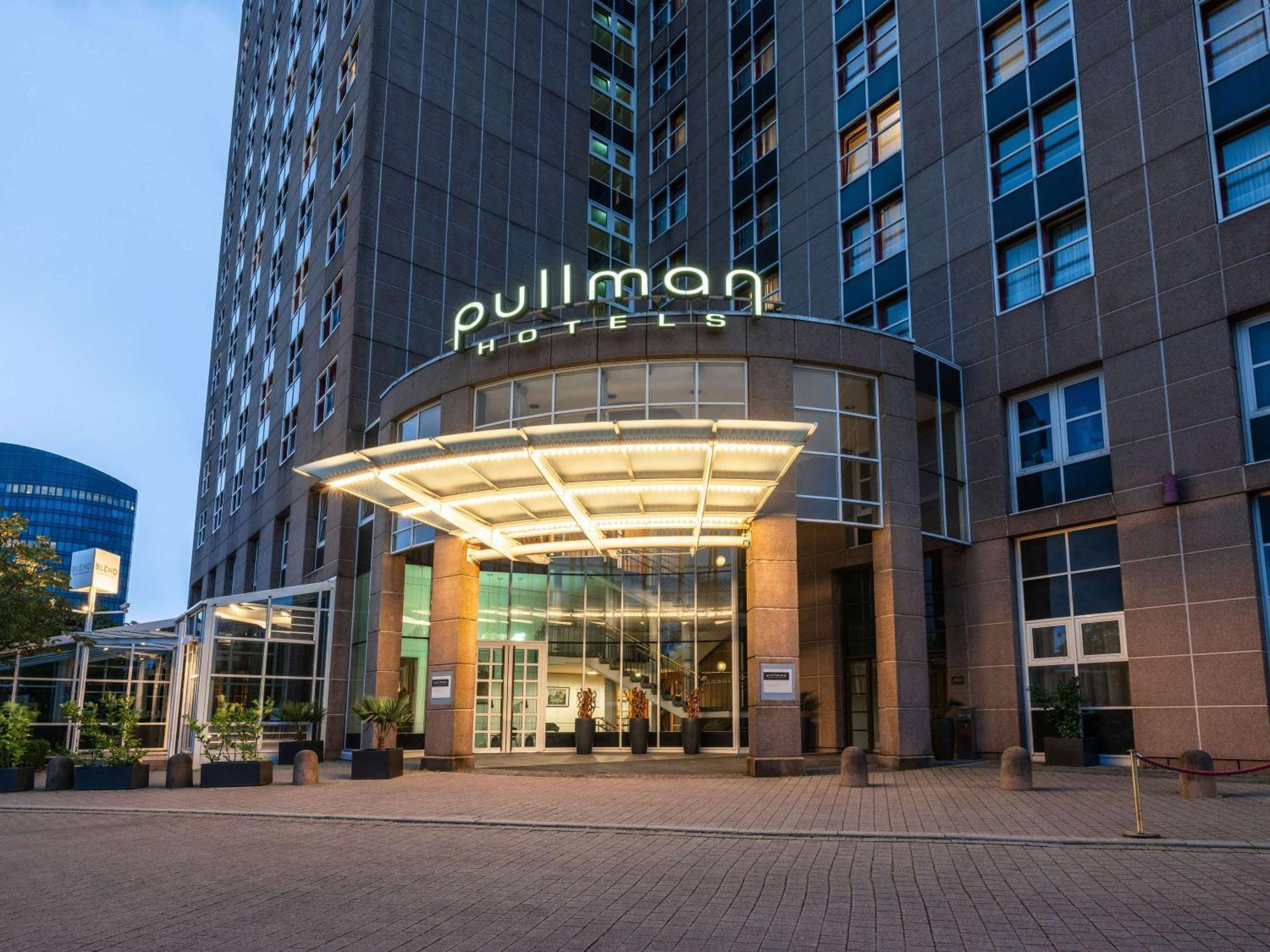 Pullman Stuttgart Fontana Hotel Kültér fotó